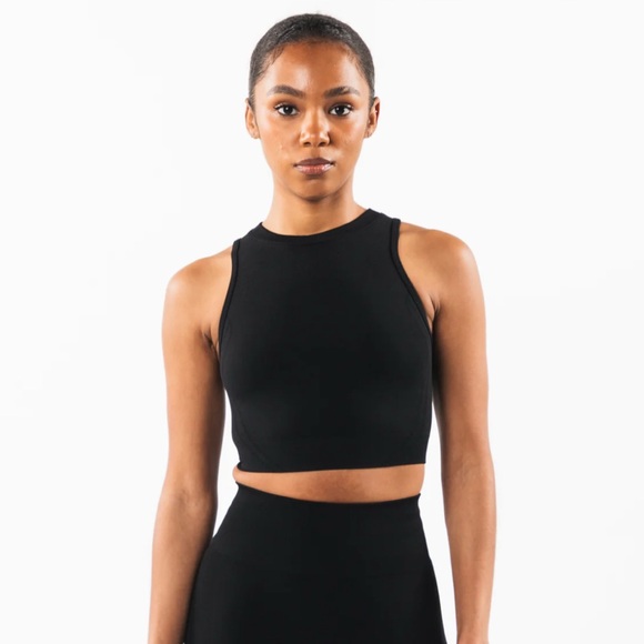 Alphalete Tops - EUC Alphalete Cropped Stratus Seamless Tank